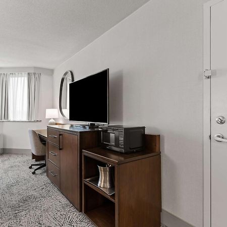 Hilton Arlington National Landing Hotell Eksteriør bilde